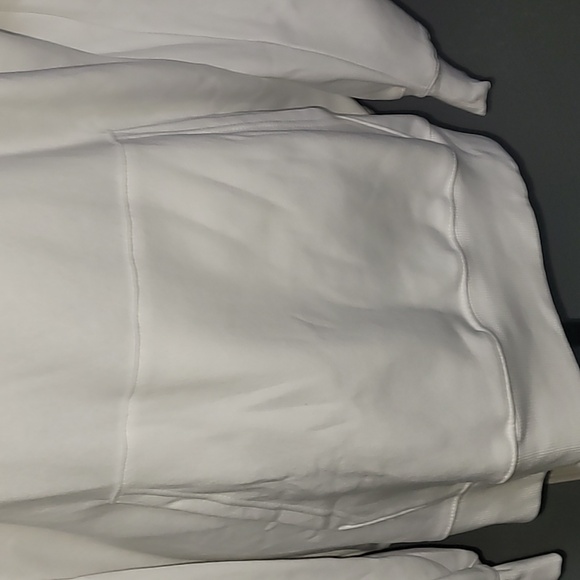 Northface Hoodie - Picture 4 of 9